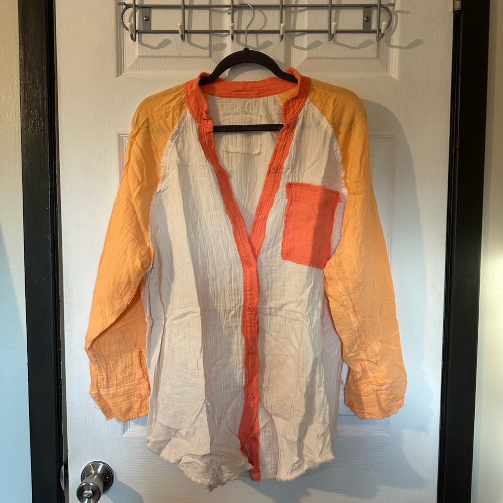 Aerie Gauzy Button up Orange and White Casual Shirt